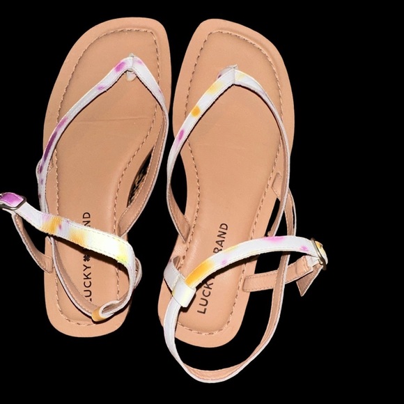 LUCKY🍀BRAND BYLEE FLAT SANDALS - Picture 2 of 3